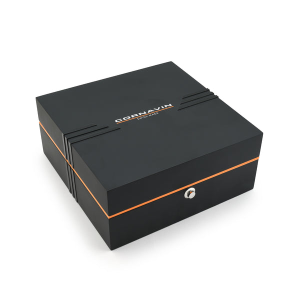 Cornavin Collcetor`s Box in Black with orange details